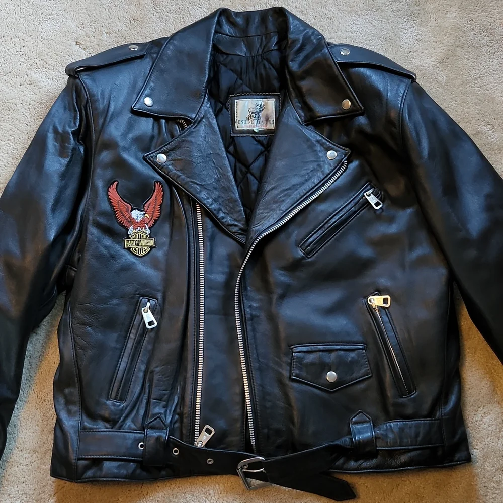 Leather jacket - Picture 3 of 4